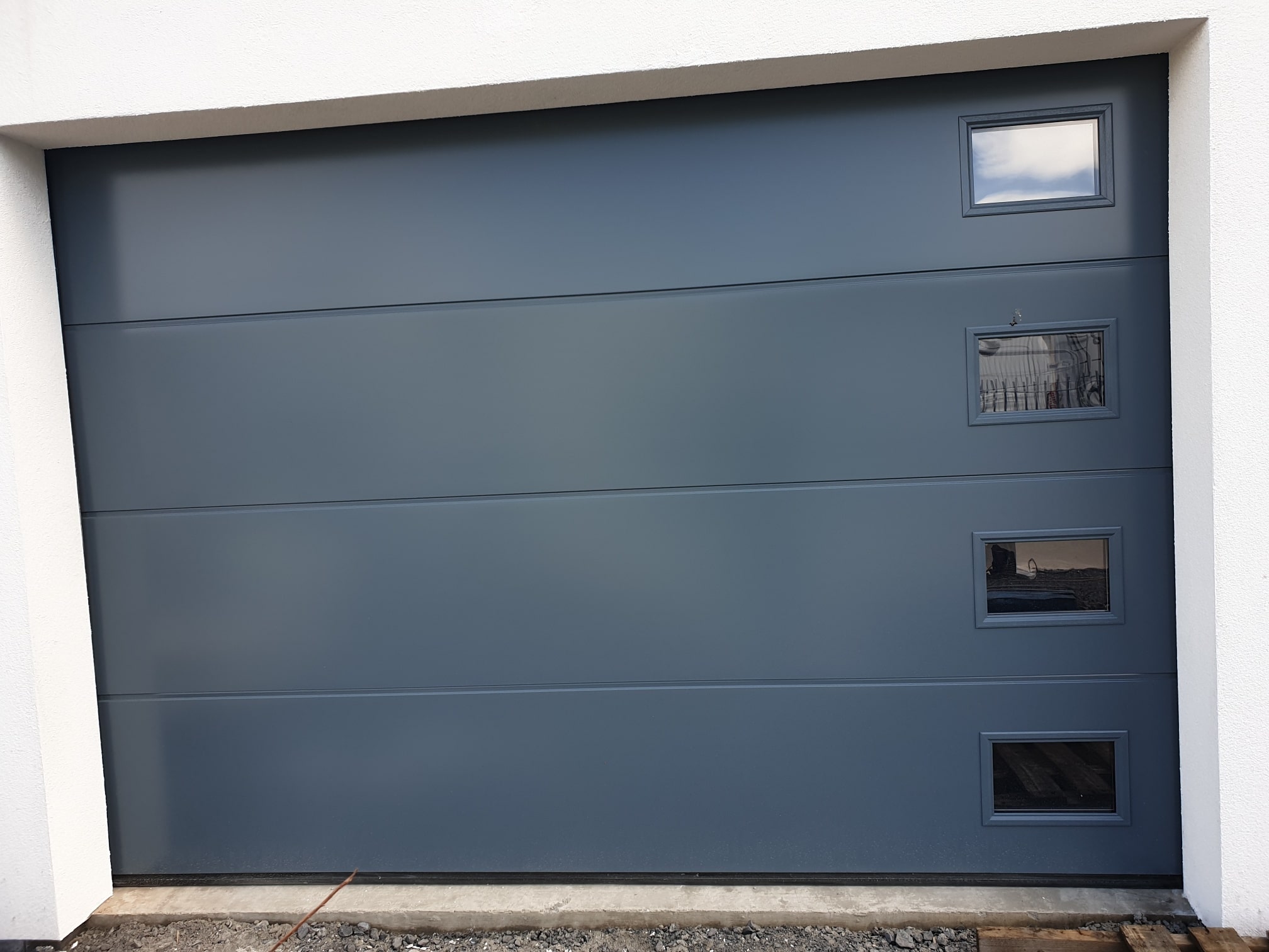 Insulated sectional garage doors 3